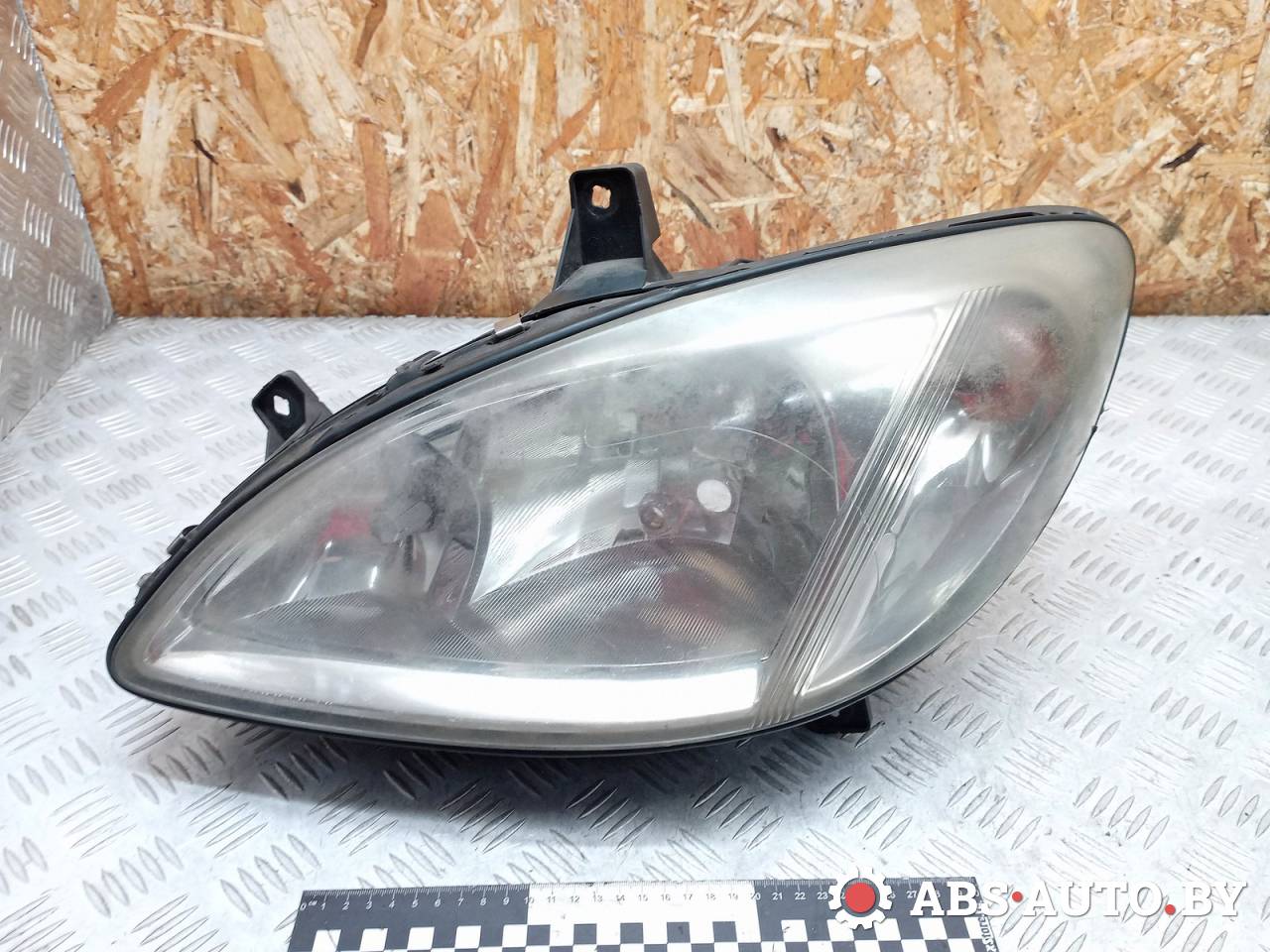 фара левая Mercedes-Benz Vito W639 2010, 2.2 л., дизель, МКПП, 24670300 - фото №1