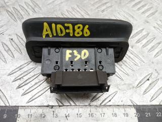 выключатель концевой (концевик) Mercedes-Benz Vito W639 2006, 2.2 л., дизель, МКПП, правый руль, 6398200654, 260001101