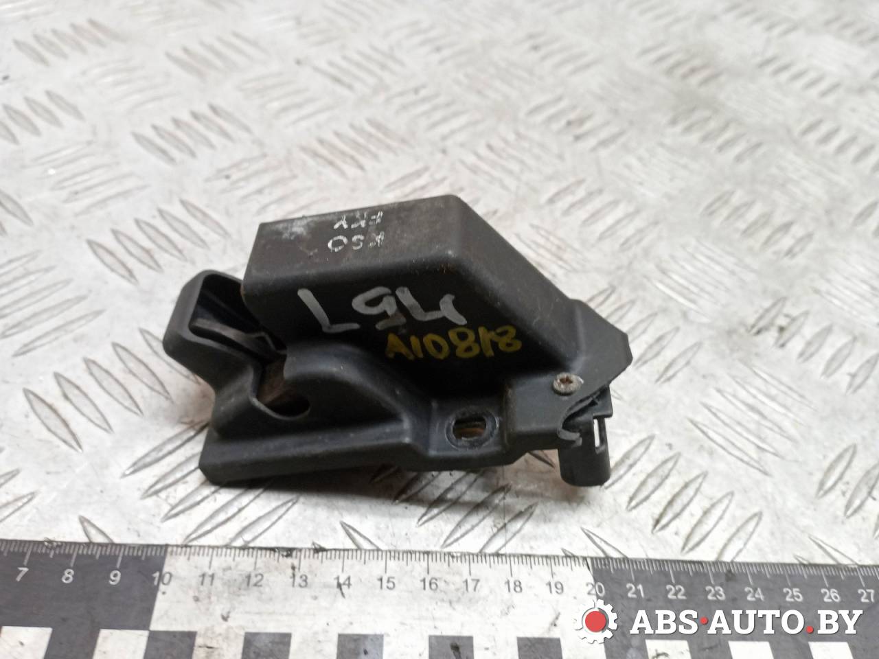 замок багажника Hyundai H-1 Grand Starex 2011, 2.5 л., дизель, МКПП - фото №1