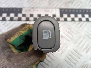 кнопка открытия лючка топливного бака Hyundai H-1 Grand Starex 2011, 2.5 л., дизель, МКПП, 935904D010, 935904D020