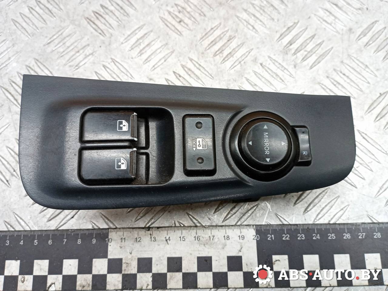 блок управления стеклоподъемниками Hyundai H-1 Grand Starex 2011, 2.5 л., дизель, МКПП, 202006583, KBU2520 - фото №1