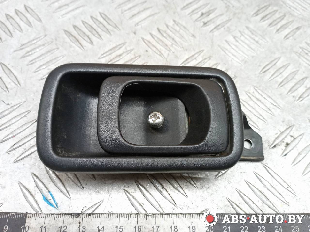 ручка внутренняя задняя правая Hyundai H-1 Grand Starex 2011, 2.5 л., дизель, МКПП, 8261644300 - фото №1