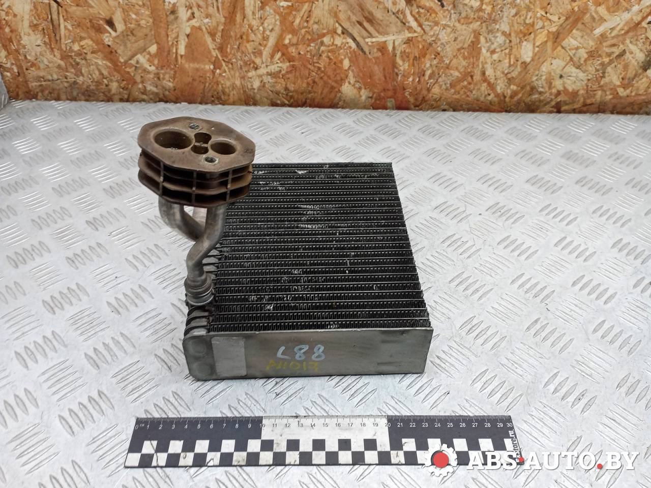 испаритель кондиционера Renault Megane 2 поколение 2005, 1.9 л., дизель, МКПП, универсал, 3450410 - фото №1