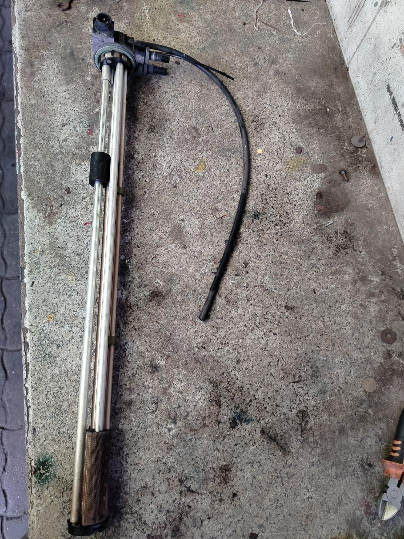 датчик уровня топлива MAN TGX 1 поколение 2018, 12.4 л., D 2676 LF 51, дизель, АКПП, белый, правый руль, 81272016084, 81272036021 - фото №1