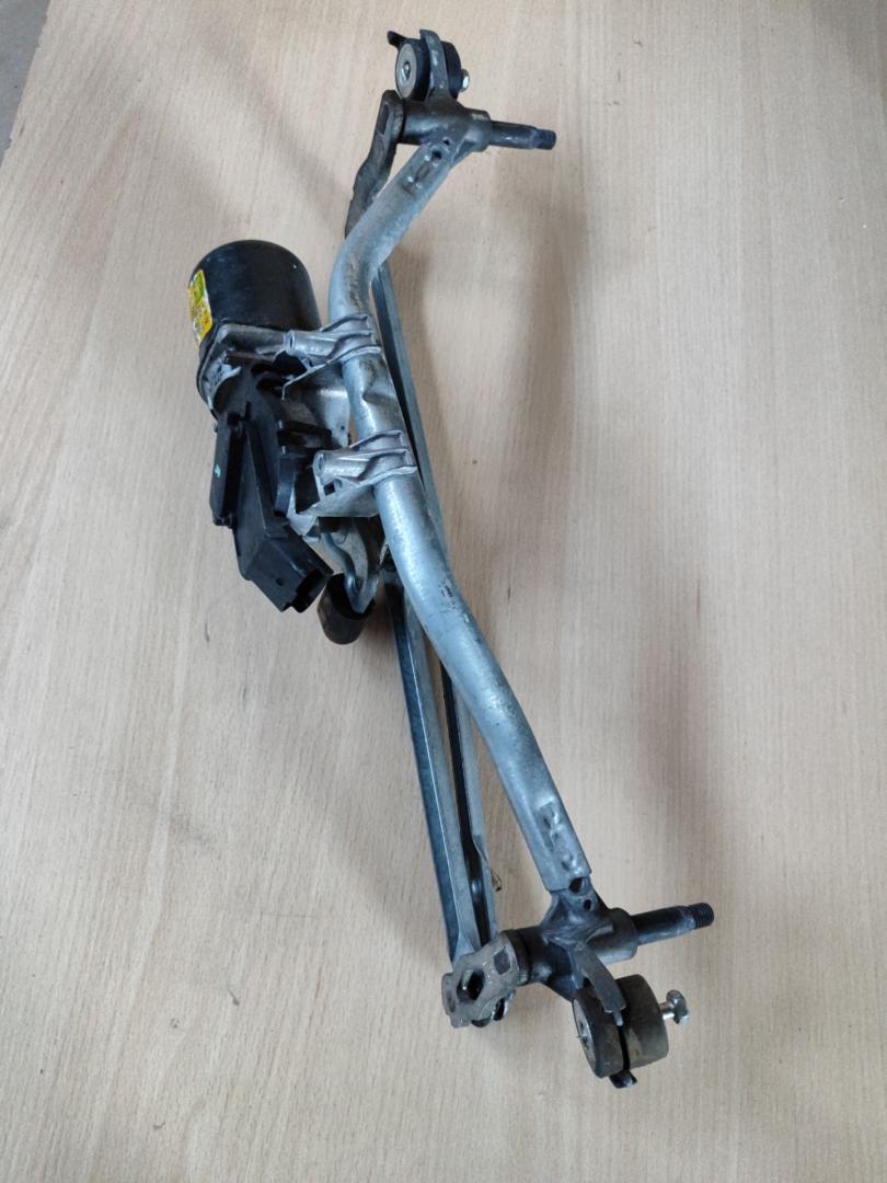 механизм стеклоочистителя (трапеция дворников) Citroen C3 Picasso 1 поколение 2009, 1.6 л., 5FW (EP6), бензин, 53571102, 9673169280 - фото №1