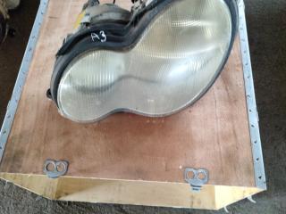 фара левая Mercedes-Benz C-Класс W203/S203/CL203 (2000 - 2004)