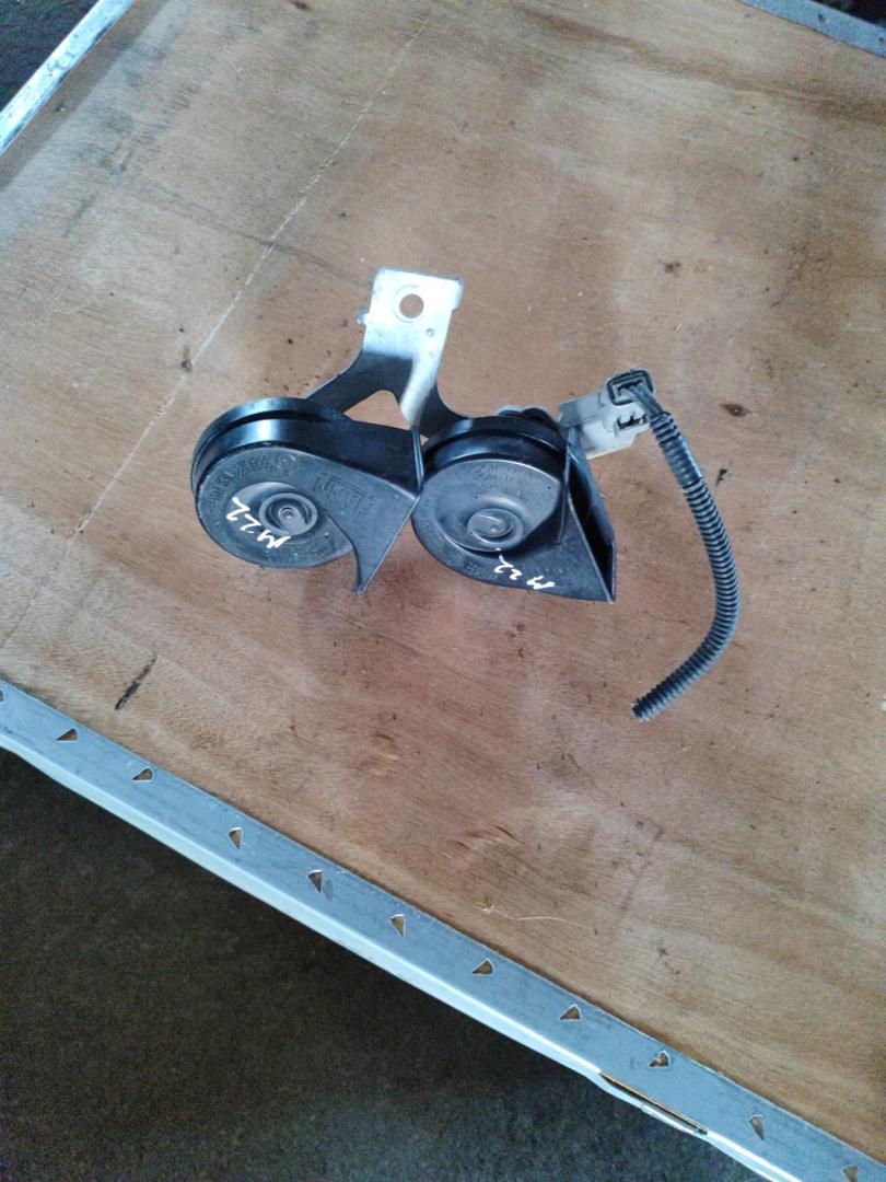 сигнал (клаксон) Renault Master 2 поколение 1999, 2.2 л., G9T 722, дизель - фото №1