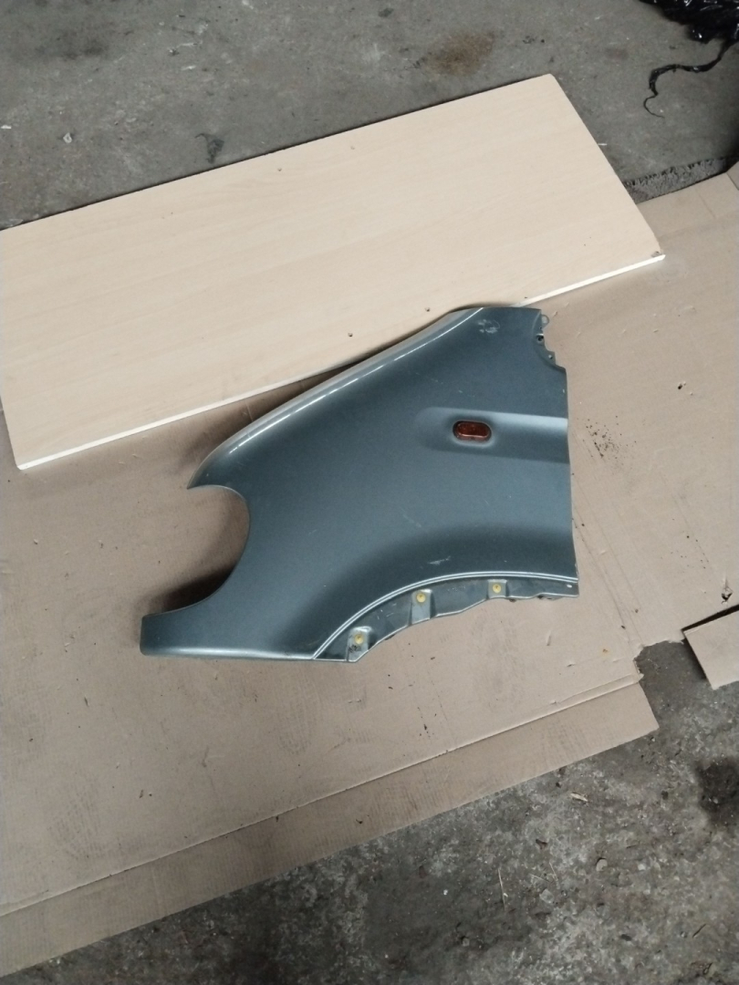 крыло переднее левое Renault Master 2 поколение 1999, 2.2 л., G9T 722, дизель - фото №1