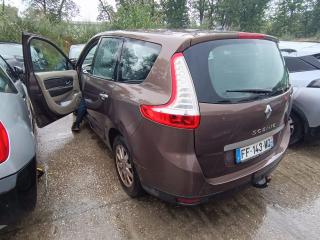 Renault Scenic 3 поколение