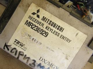 блок комфорта Mitsubishi Carisma 1 поколение [рестайлинг] 2000, MR238029