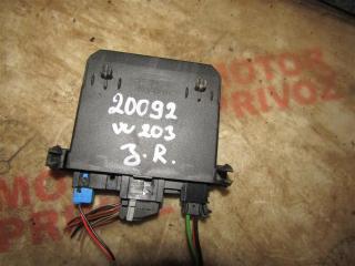 блок комфорта Mercedes-Benz C-Класс W203/S203/CL203 [рестайлинг] 2004, 2.6 л., бензин, АКПП, бордовый, седан, задний привод, 2038200826, 351391