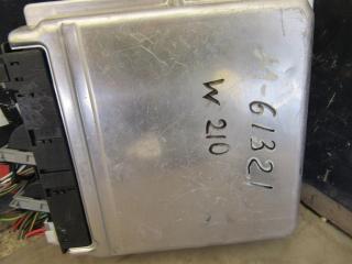 Блок управления ABS/ESP Mercedes-Benz E-Класс W210/S210 [рестайлинг] 2002, 2.0 л., M 111.957, бензин, МКПП, черный, универсал, передний привод, 5WK90380, A0295452632