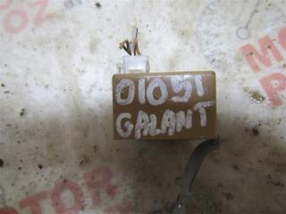 блок управления вентилятором (реле) Mitsubishi Galant 8 поколение [рестайлинг] 2001, 2.5 л., 6A13, бензин, АКПП, универсал, передний привод, 0680005250, MD346864