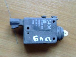 активатор замка багажника Opel Vectra B 1998, 90460062, 1101215