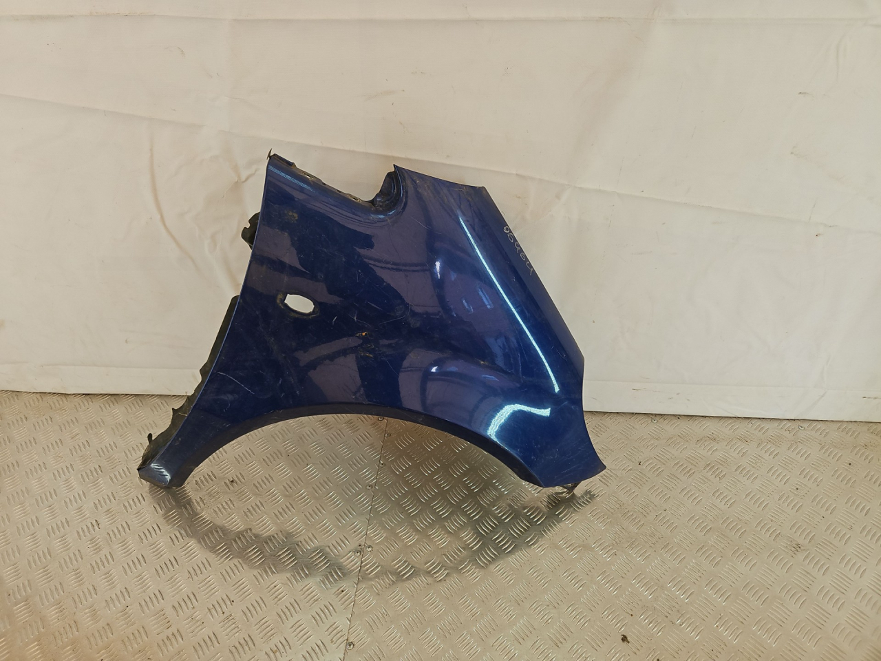 крыло переднее правое Mercedes-Benz A-Класс W168 1999, 1.6 л., M 166.960, бензин, МКПП, синий, минивэн, передний привод - фото №1