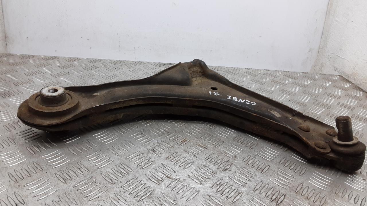 рычаг передний правый Mercedes-Benz Vito W638 2003, 2.2 л., CDi, дизель, МКПП, микроавтобус - фото №1