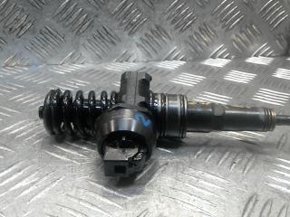 форсунка Volkswagen Caddy 3 поколение 2007, 2.0 л., SDi, дизель, МКПП, 038130073BK