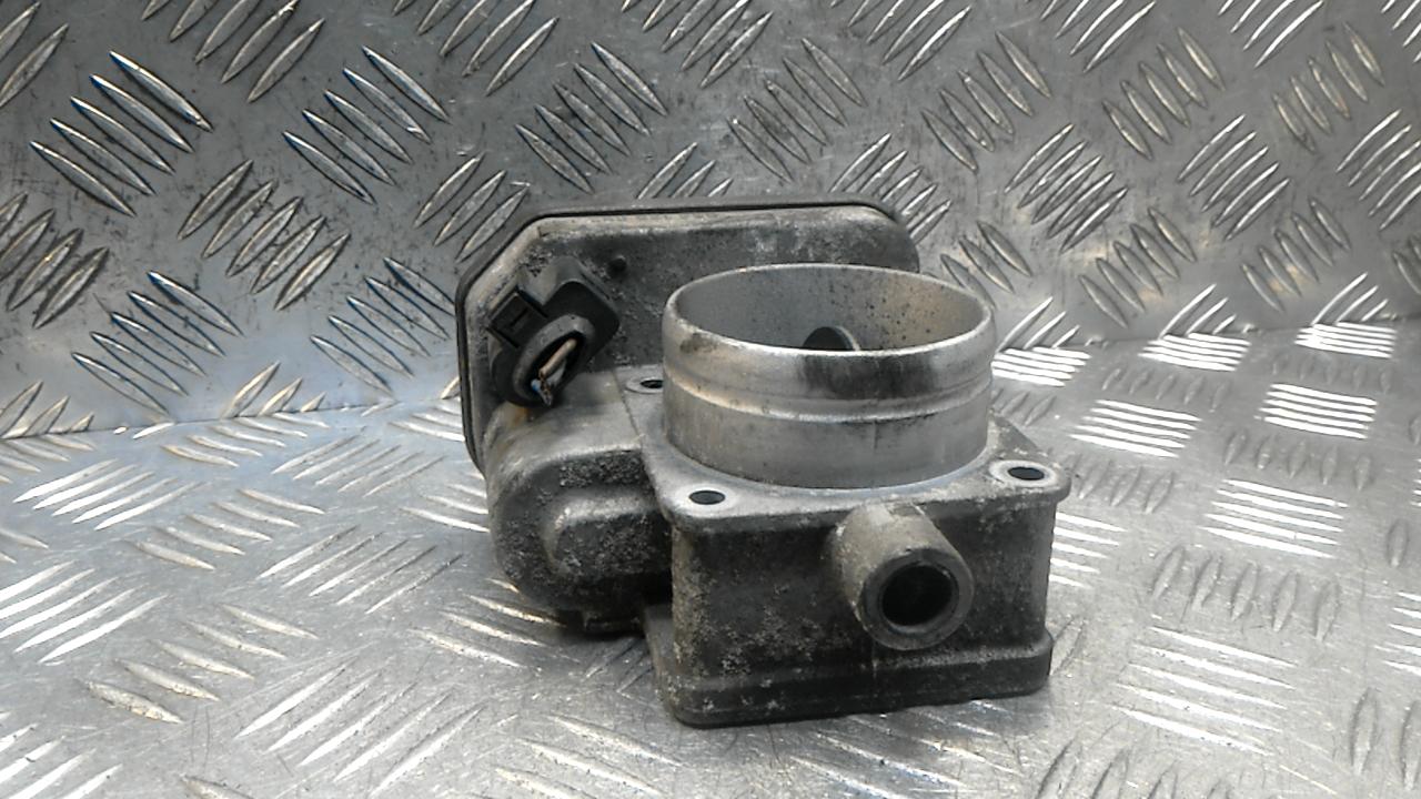 заслонка дроссельная Volkswagen Caddy 3 поколение 2007, 2.0 л., SDi, дизель, МКПП - фото №1