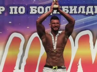 заглушка под омыватель фары Audi A4 B6 2003, 2.0 л., бензин, МКПП, тарга, передний привод