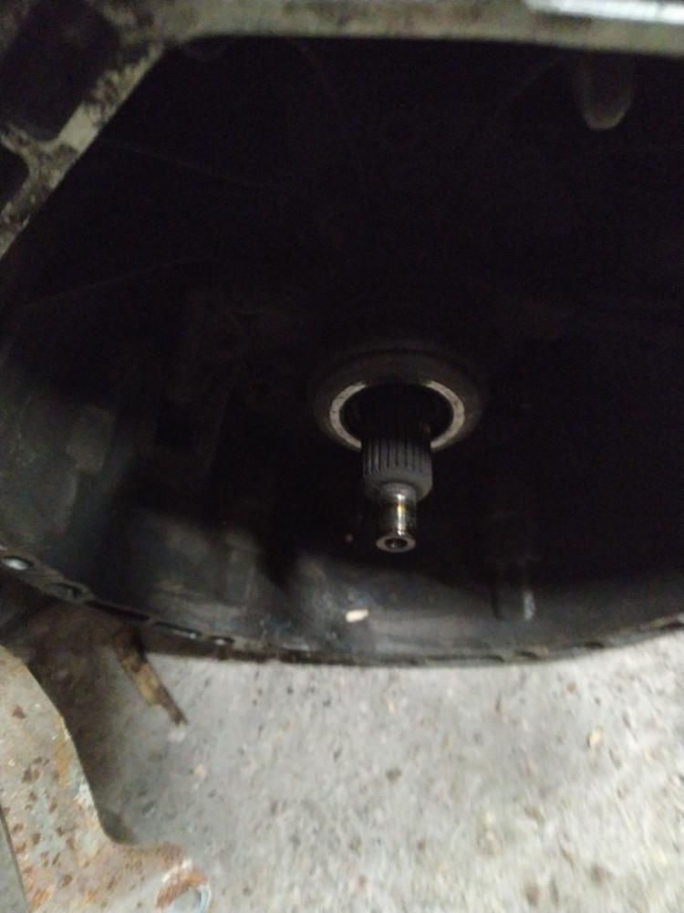 КПП механическая (МКПП) Mercedes-Benz Sprinter 2 поколение (W906) 2008, 2.1 л., дизель, 646.985 - фото №1