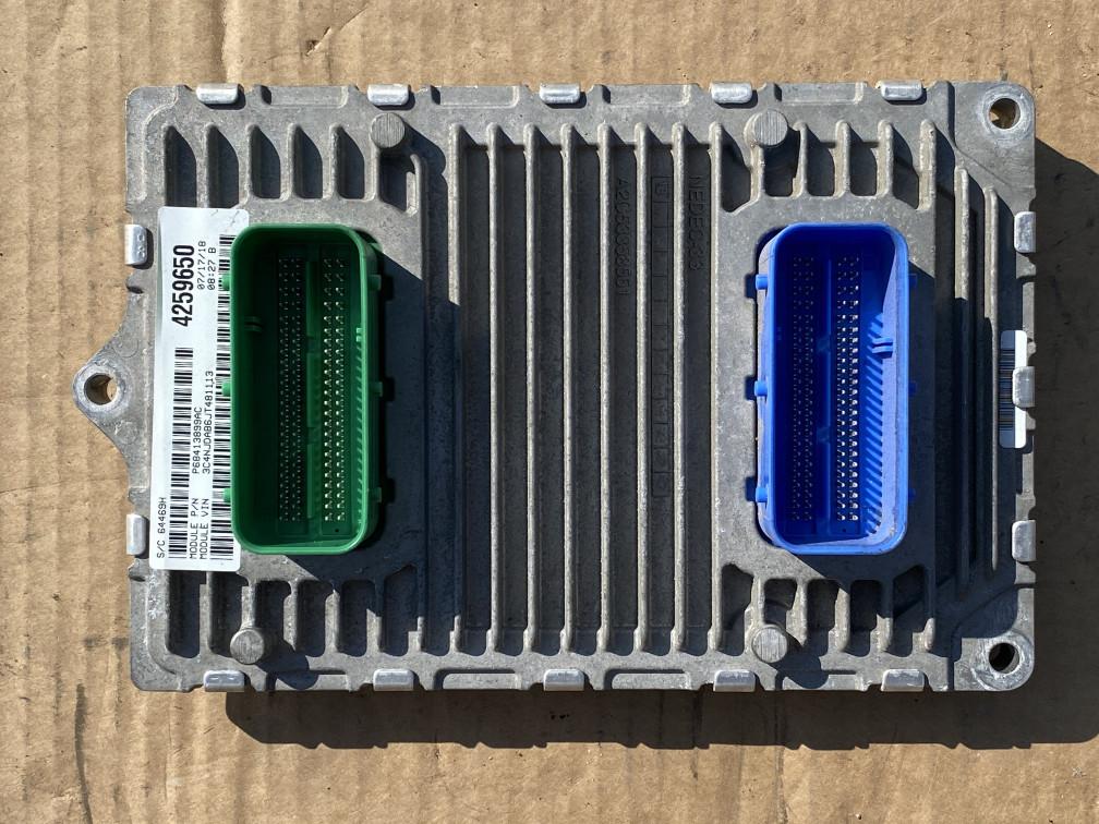 блок управления двигателем Jeep Compass 2 поколение 2018, 2.4 л., бензин, АКПП, A2C7607120000, P50053906, P68342095AA, P68413899AC - фото №1