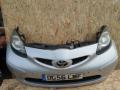 передняя часть (ноускат) Toyota Aygo 1 поколение 2006, 1.0 л., бензин, хетчбэк 5 дв. - фото №6