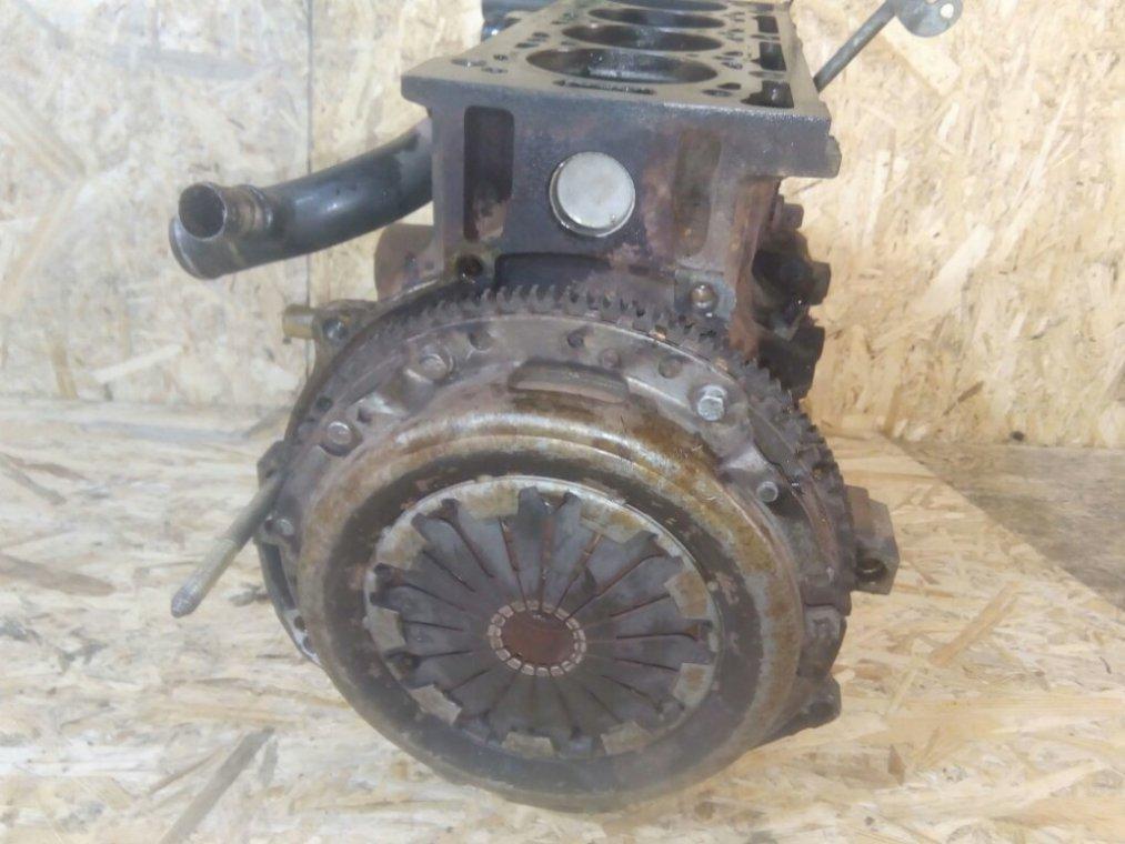 блок цилиндров Renault Megane 1 поколение 1998, 1.6 л., бензин, минивэн, K7M702 - фото №1