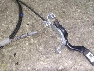 трос открывания лючка топливного бака Toyota RAV4 4 поколение (CA40) 2014