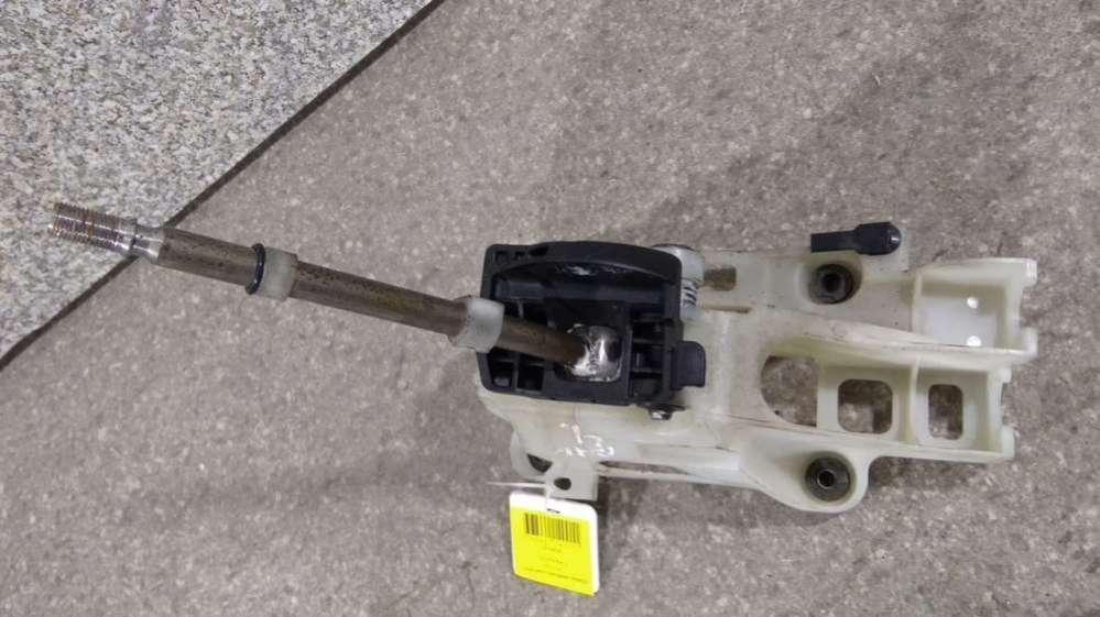 кулиса Toyota RAV4 4 поколение (CA40) 2014 - фото №1