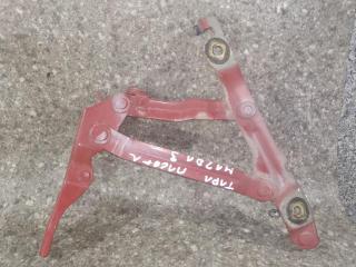 петля крышки багажника Mazda 3 1 поколение [рестайлинг] 2006