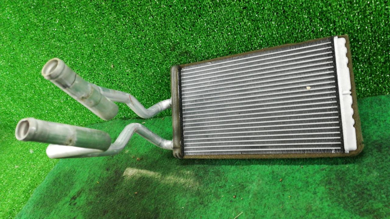 радиатор отопителя (печки) Mitsubishi Outlander 2 поколение 2008, 3.0 л., i, 6B31, бензин, красный, внедорожник 5 дв., полный привод - фото №1