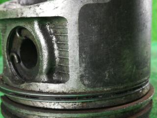 поршень Mitsubishi Pajero Sport 2 поколение 2010, 2.5 л., TDi, дизель