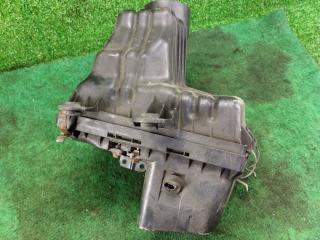 корпус воздушного фильтра Mazda Millenia 1 поколение 1998, 2.3 л., бензин