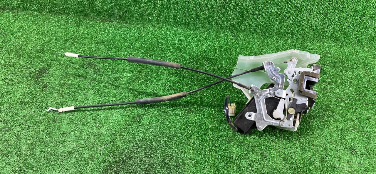 замок двери задней левой Great Wall Hover H5 1 поколение 2013, 2.0 л., дизель, АКПП, синий, внедорожник 5 дв., правый руль - фото №1