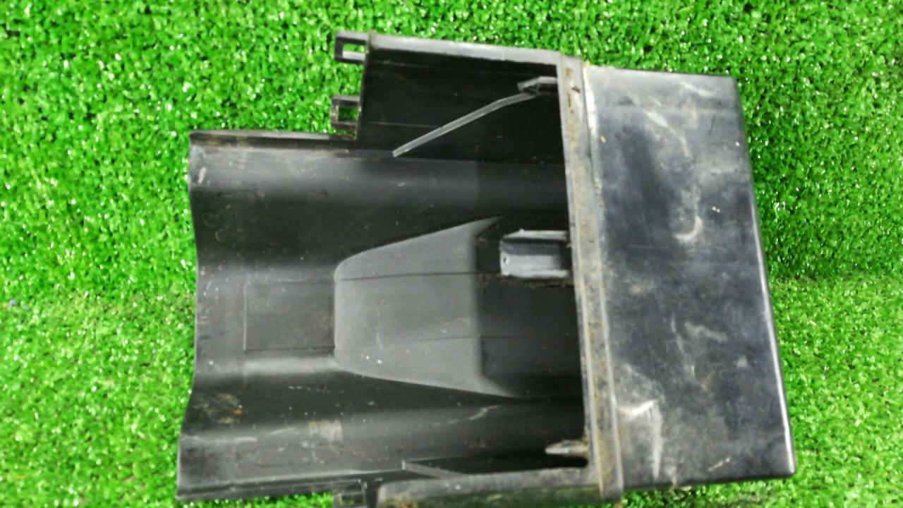 крышка блока предохранителей Infiniti G 3 поколение 2004, 3.5 л., VQ35DE, бензин, АКПП, черный, седан, задний привод - фото №1