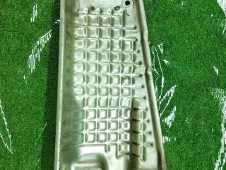 шумоизоляция (термозащита) Mitsubishi Outlander 1 поколение 2004, 2.4 л., 4G69, бензин, АКПП, красный, внедорожник 5 дв., передний привод