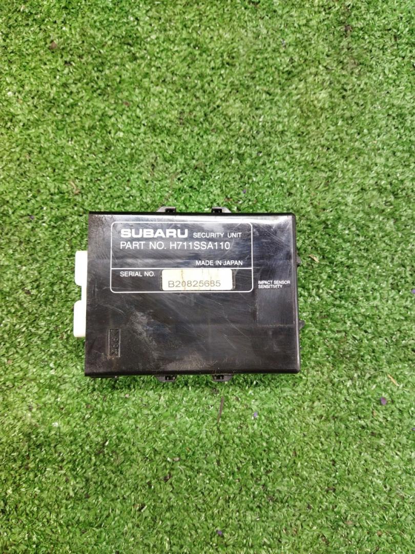 блок управления центральным замком Subaru Forester 2 поколение (SG) SG 2004, 2.5 л., EJ251, бензин, МКПП, серебристый, полный привод, H711SSA110, B20825685 - фото №1