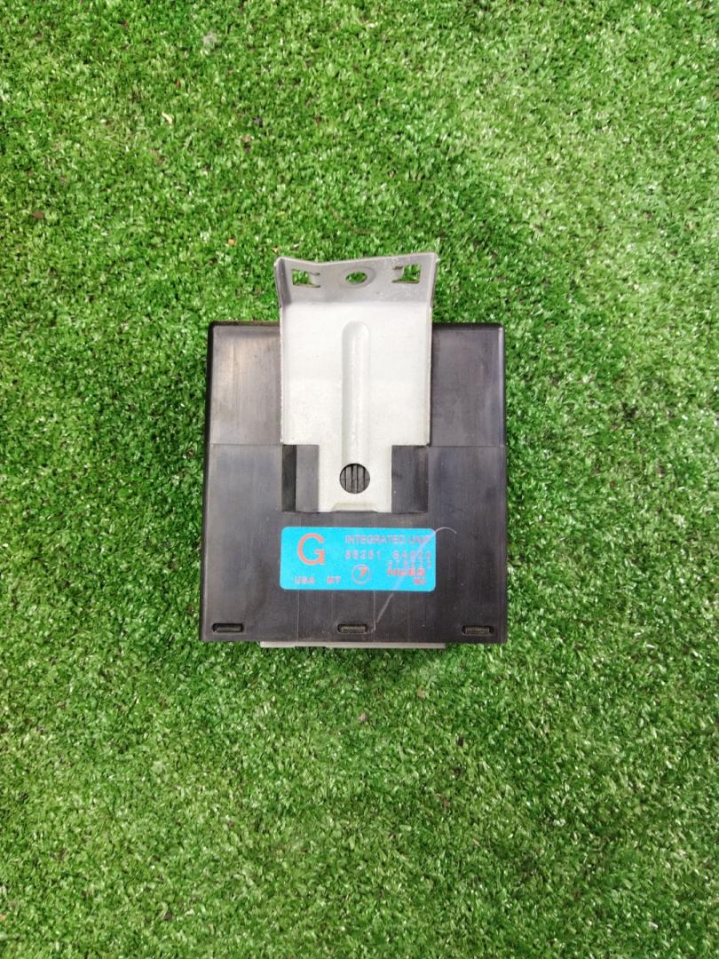 блок управления (другие) Subaru Forester 2 поколение (SG) SG 2004, 2.5 л., EJ251, бензин, МКПП, серебристый, полный привод, 88281SA020 - фото №1