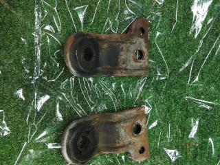 кронштейн радиатора Mazda 626 GE 1993, 2.0 л., дизель, МКПП, хетчбэк 5 дв.