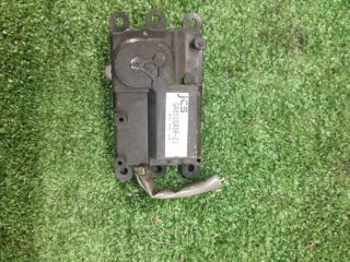 моторчик заслонки печки Mazda 626 GE 1993, 2.0 л., дизель, МКПП, хетчбэк 5 дв., GA601GA5R-21