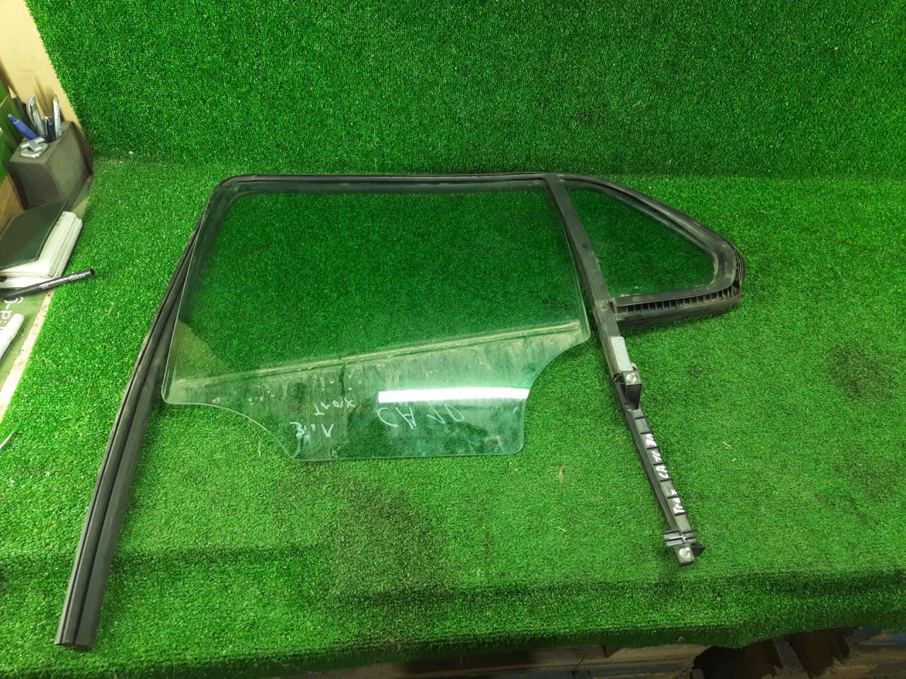 стекло двери задней левой Chevrolet Trax 1 поколение 2014, 1.4 л., бензин, АКПП, хетчбэк 5 дв., передний привод - фото №1