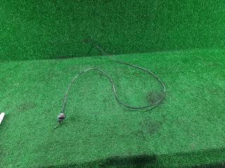 трос капота Chevrolet Equinox 1 поколение 2008, 3.4 л., LNJ, бензин, АКПП, серебристый, внедорожник 5 дв., передний привод