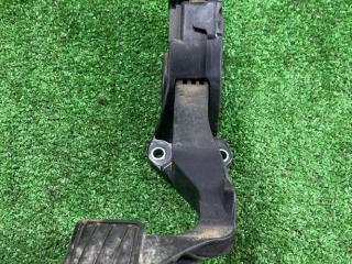 педаль Suzuki SX4 1 поколение 2006, 2.0 л., J20A, бензин, АКПП, золотистый, полный привод