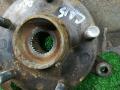кулак поворотный правый Suzuki SX4 1 поколение 2006, 2.0 л., J20A, бензин, АКПП, золотистый, полный привод - фото №3