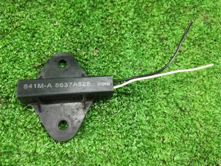 Антенна системы комфортного доступа Mitsubishi ASX 1 поколение 2011, 2.0 л., 4B11, бензин, АКПП, красный, внедорожник 5 дв., полный привод, 8637A525