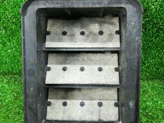 решетка вентиляции багажника Mitsubishi ASX 1 поколение 2011, 2.0 л., 4B11, бензин, АКПП, красный, внедорожник 5 дв., полный привод