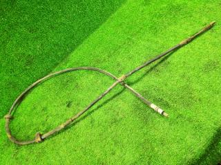 трос ручника Chevrolet Equinox 1 поколение 2008, 3.4 л., LNJ, бензин, АКПП, серебристый, внедорожник 5 дв., передний привод