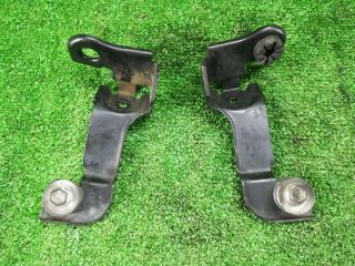 кронштейн радиатора Suzuki SX4 1 поколение [рестайлинг] 2013, 2.0 л., J20B, бензин, АКПП, черный, хетчбэк 5 дв., передний привод, правый руль