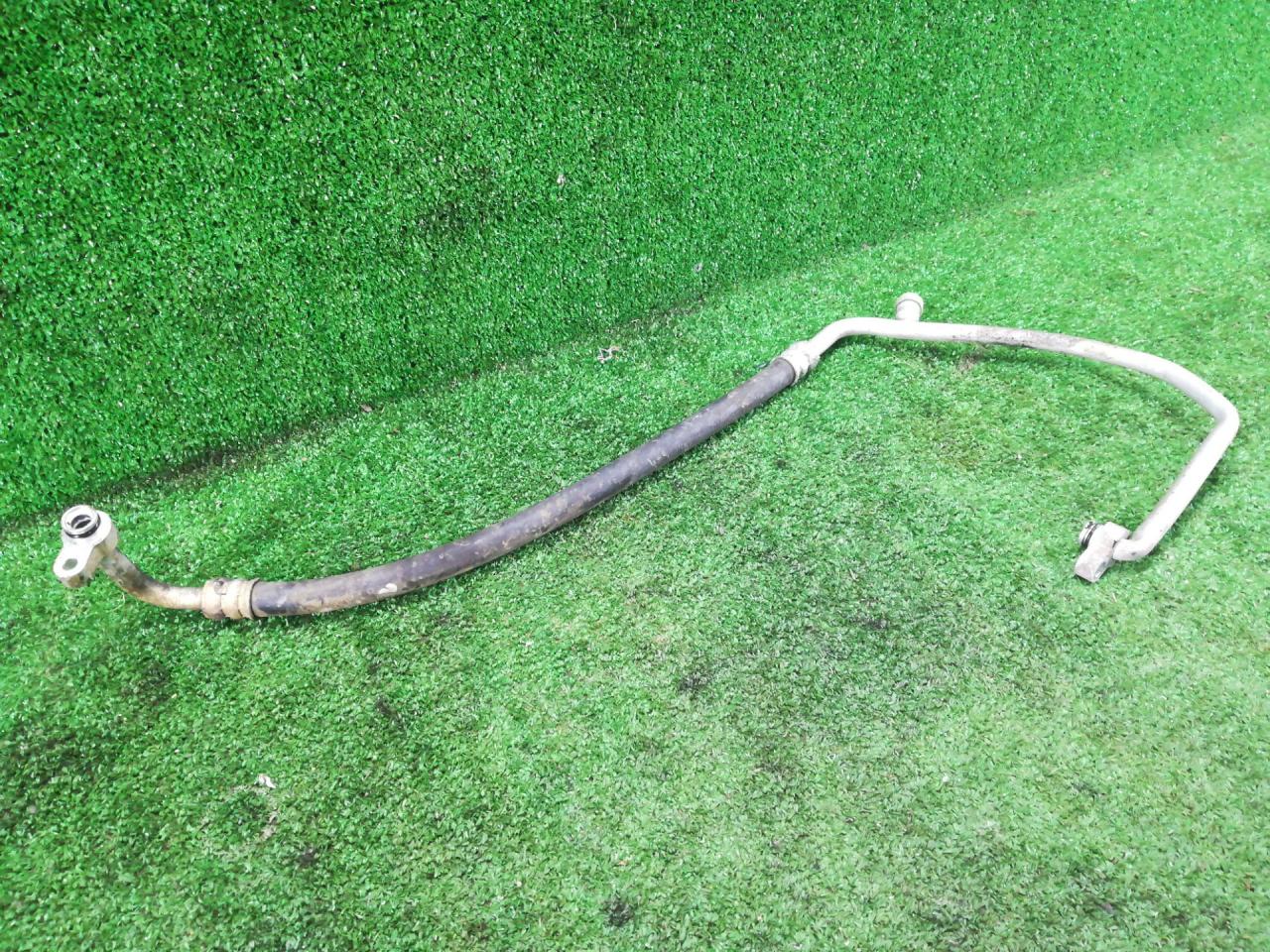 трубка кондиционера Suzuki Grand Vitara 2 поколение 2007, 1.6 л., M16A, бензин, МКПП, синий, внедорожник 3 дв., полный привод, правый руль - фото №1