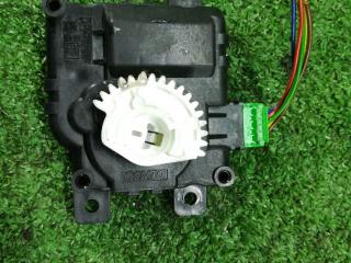 моторчик заслонки печки Suzuki Grand Vitara 2 поколение 2007, 1.6 л., M16A, бензин, МКПП, синий, внедорожник 3 дв., полный привод, правый руль, CZ1138003480